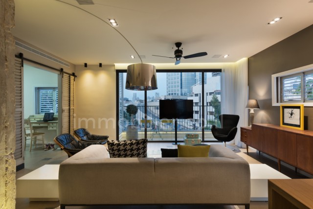 Продажа Квартира Tel Aviv