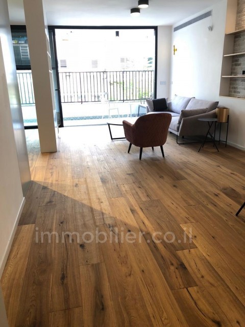 Продажа Квартира Tel Aviv