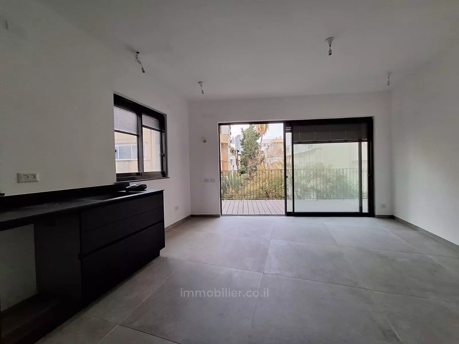 Квартира 3 комнат Tel Aviv рядом с морем 291-IBL-796