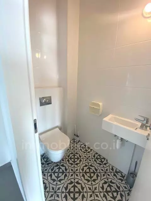 Квартира 5 комнат Bat yam Bat yam