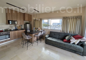 Продажа Квартира Tel Aviv