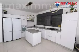 Квартира 4 комнат Hadera Центр города