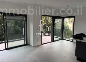 Продажа Квартира Tel Aviv