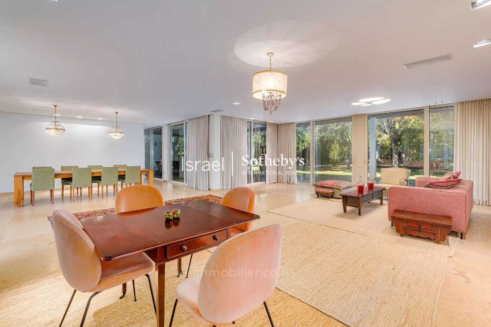 Вилла 10 комнат Savion Savion 651-IBL-72